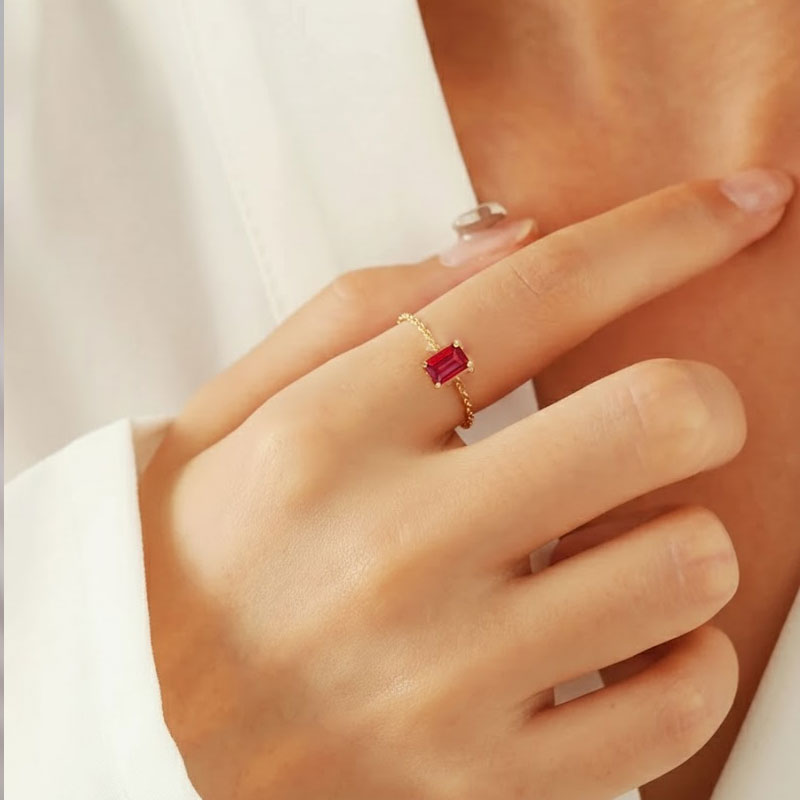 💎✨ Säädettävä kimalteleva sormus