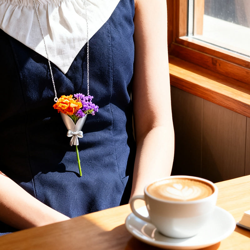 Muodikas, Luovasti Suunniteltu Kukkakaulakoru